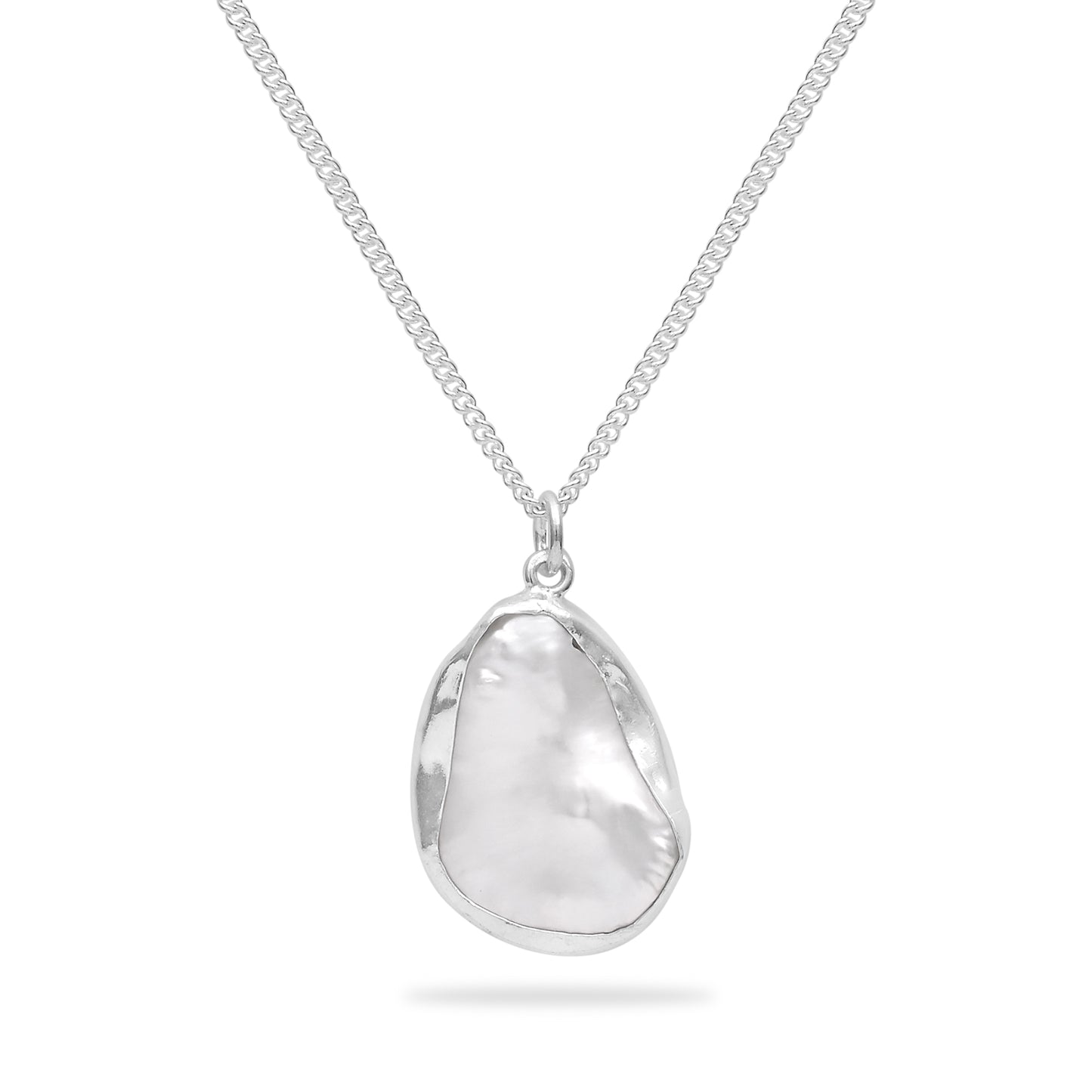 Pearl Pendant with Chain