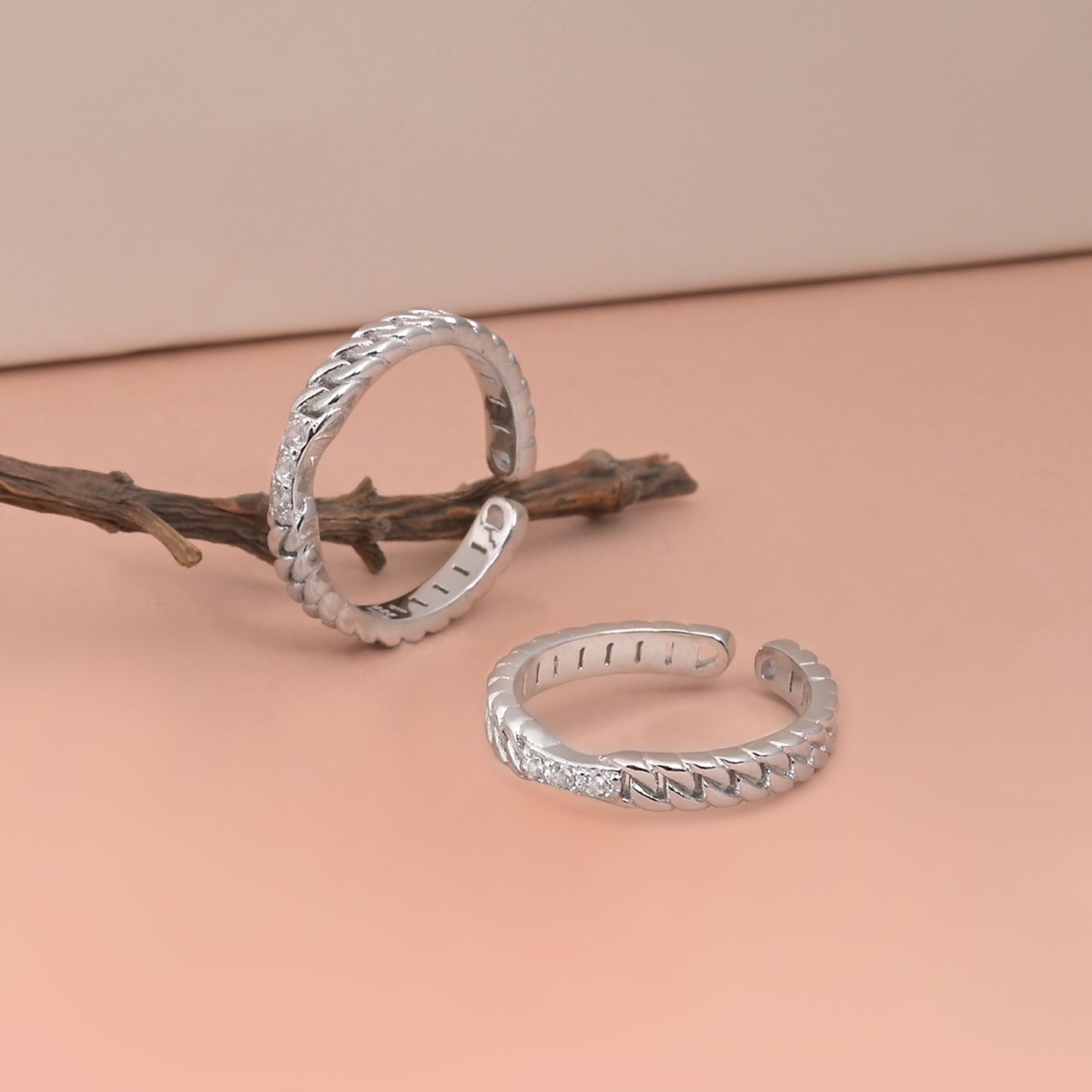 Sleek Toe Ring (Single)