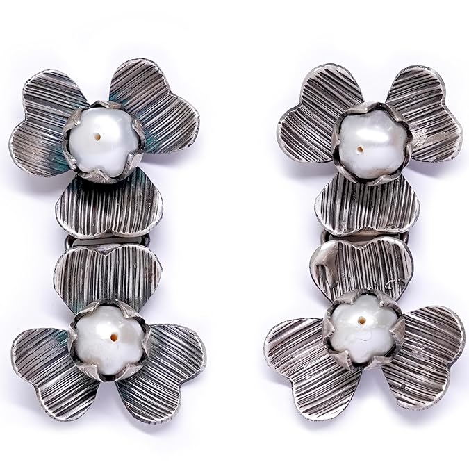 Phool Latakan Earrings