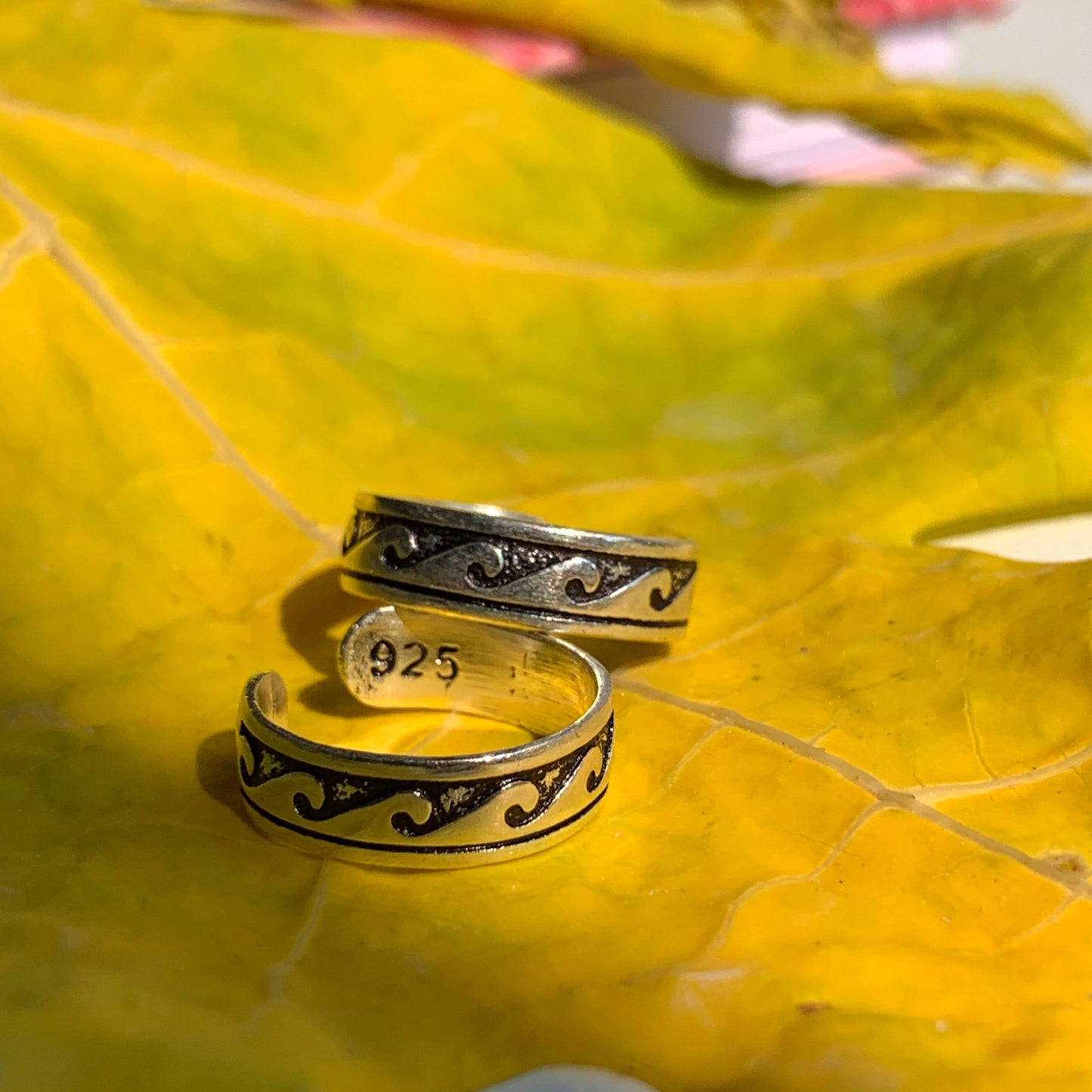 Wave Toe Ring