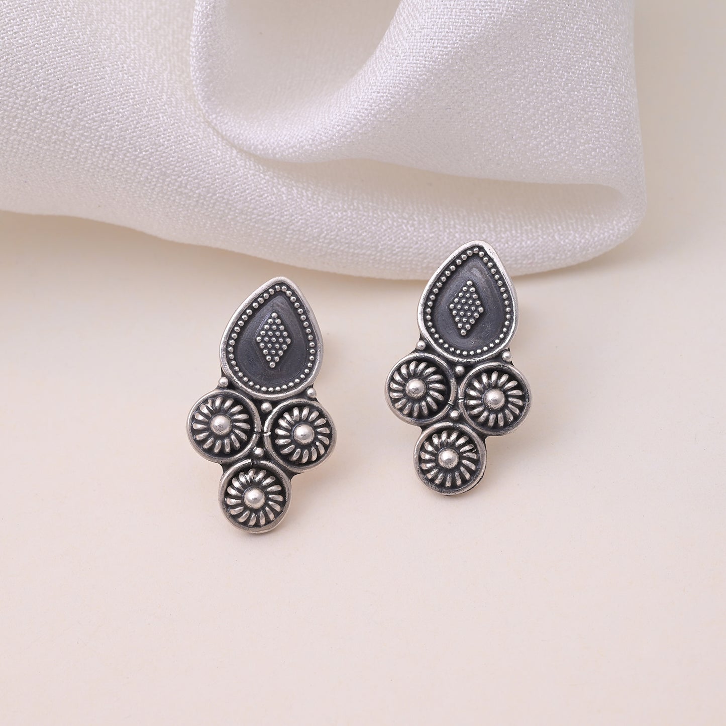 Occasion earring