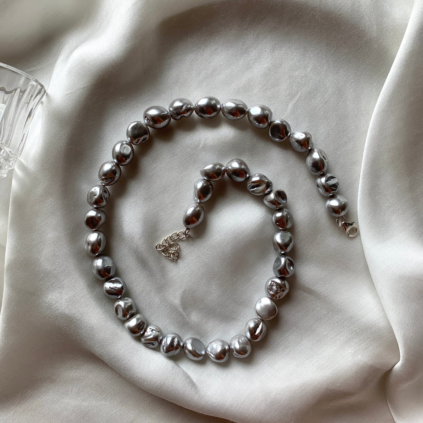 Metallic Grey Pearl Necklace