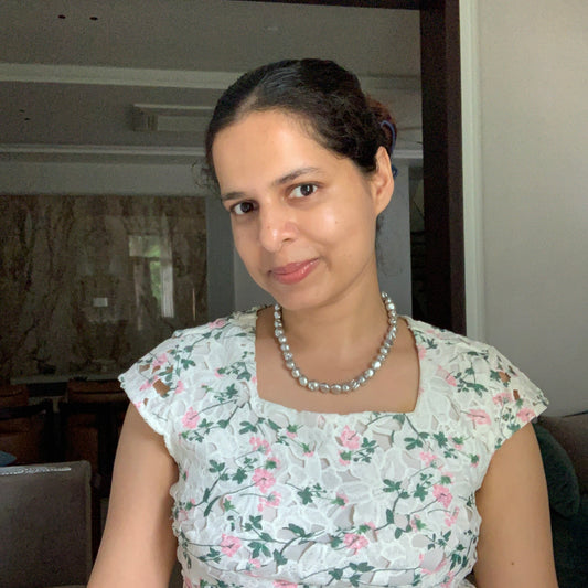 Metallic Grey Pearl Necklace