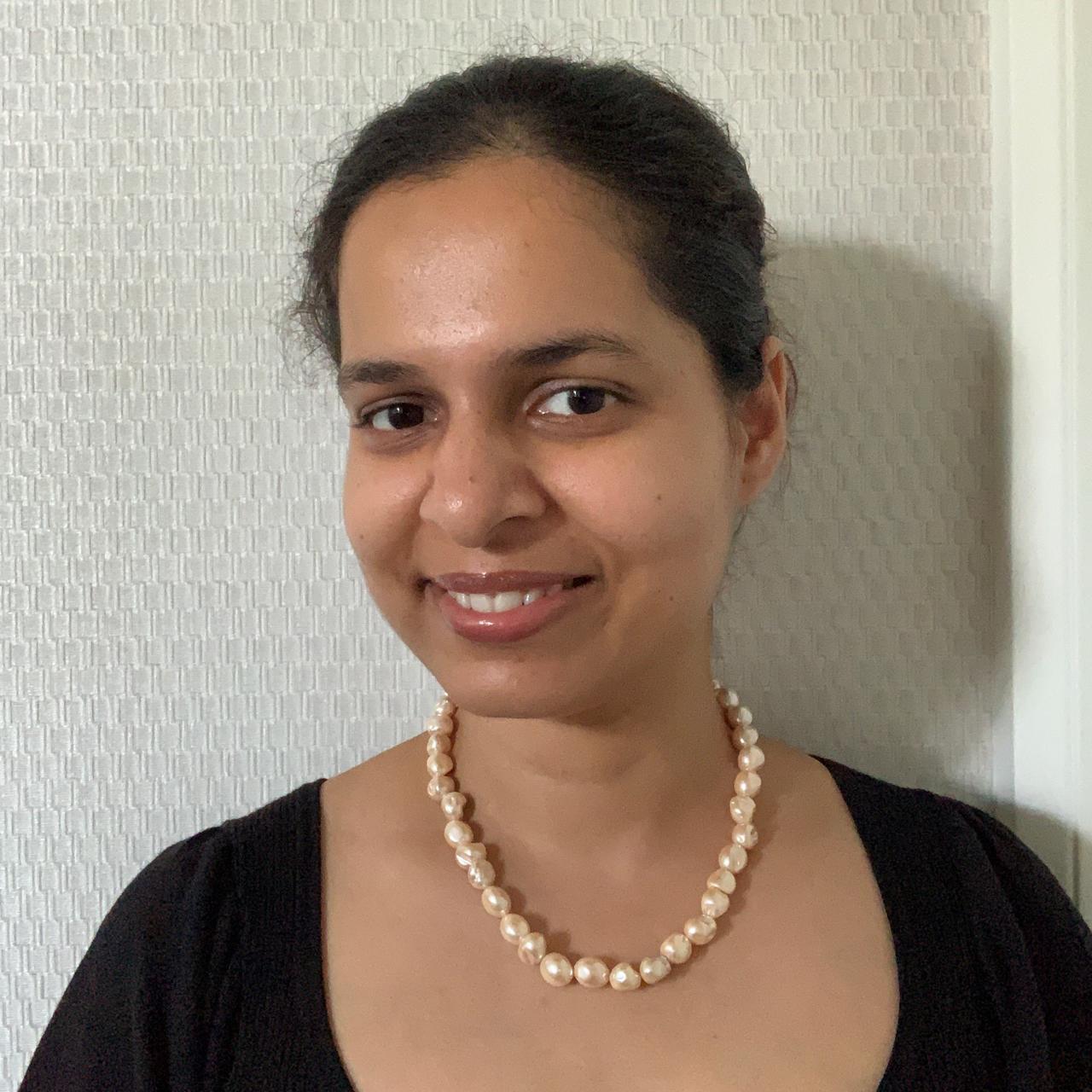 Cream Pearl Necklace